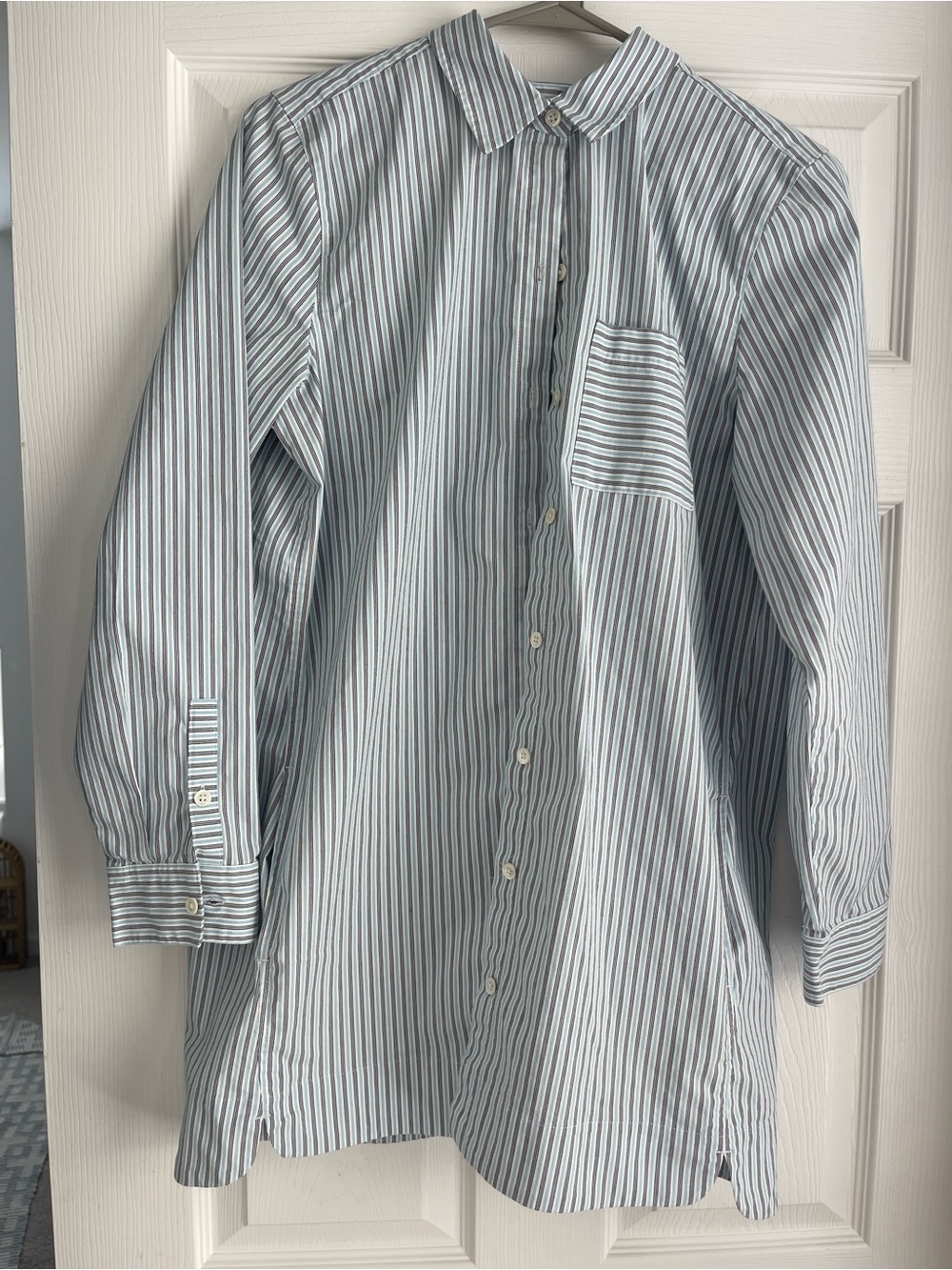 Jjill Women’s Tunic Stripped   Button-Up Shirt - Blue & White with pockets